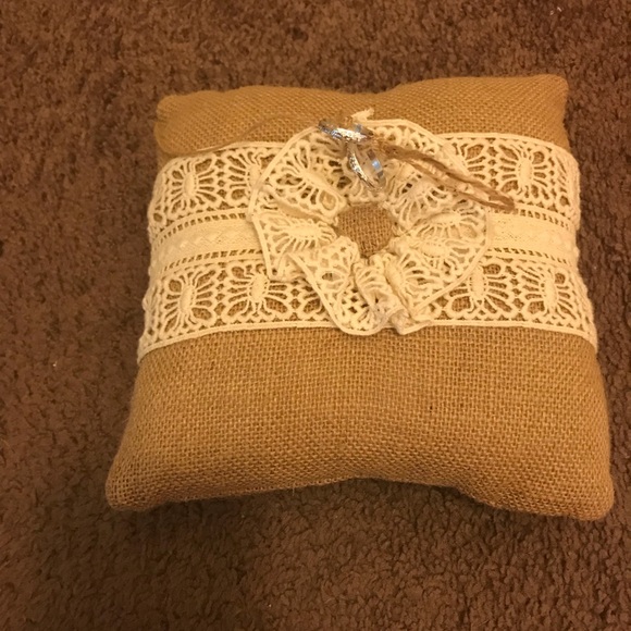 Burlap Fall Decor - Picture 4 of 7